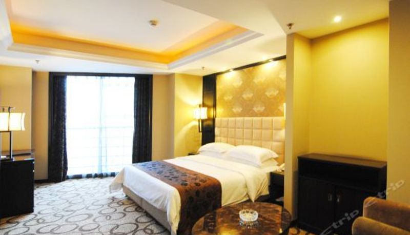Suite - Jurong Hotel