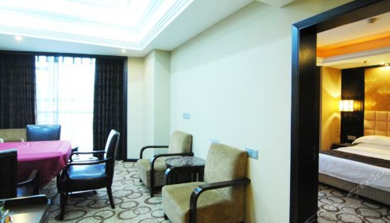 Suite - Jurong Hotel