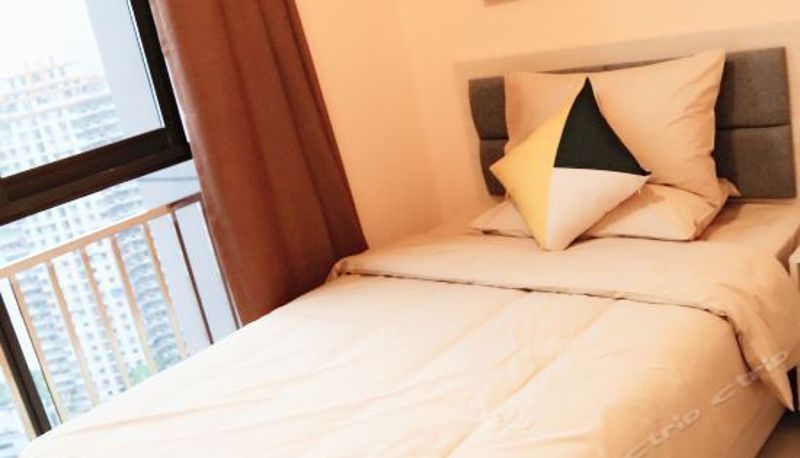 Suite - Beautiful Crown Service Apartment