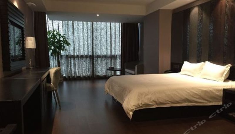 Pokój typu superior - Fenghuo Zhixing Hotel
