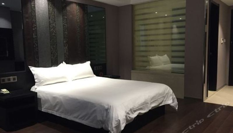Pokój typu superior - Fenghuo Zhixing Hotel