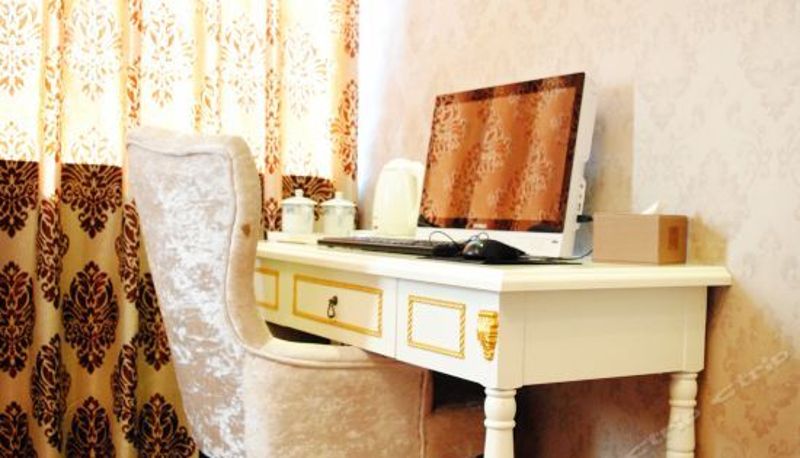 Camera business - Aiqinhai Fashion Theme Hotel