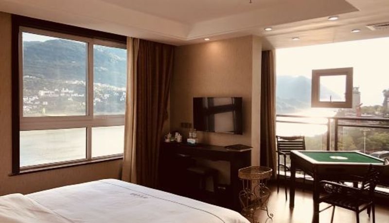 Camera standard - GangMao Grand Hotel