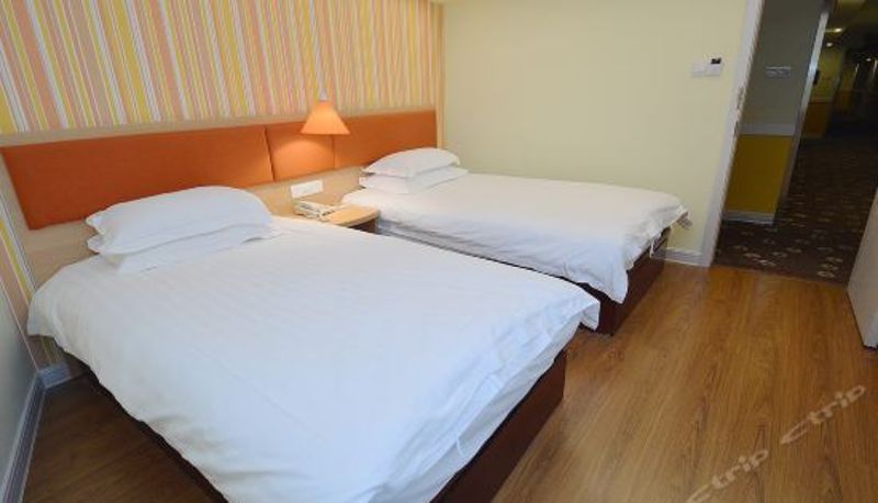 Standardzimmer - Home Inn (Nanjing Xinjiekou Daxinggong Metro Station Presidential Palace)