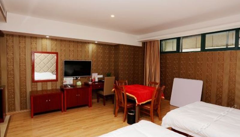 Suite - Golden Shell Hotel