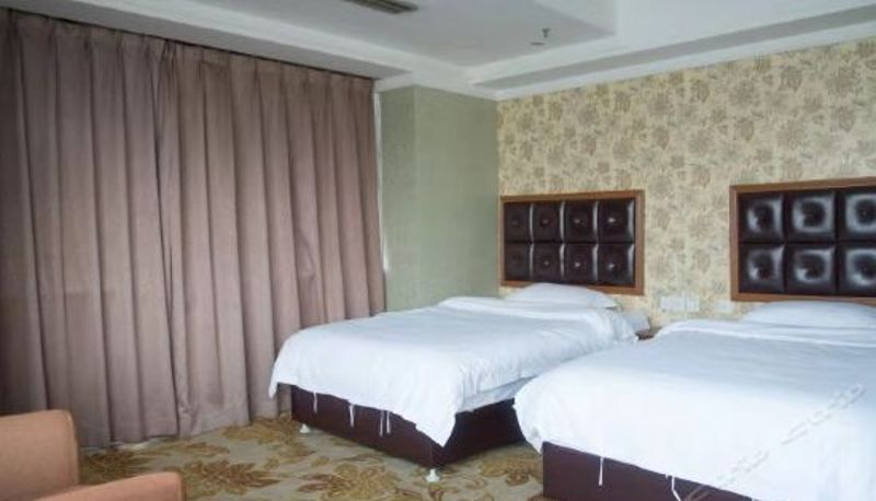Suite - Kai Lun Hotel (Chongqing Hongyadong)