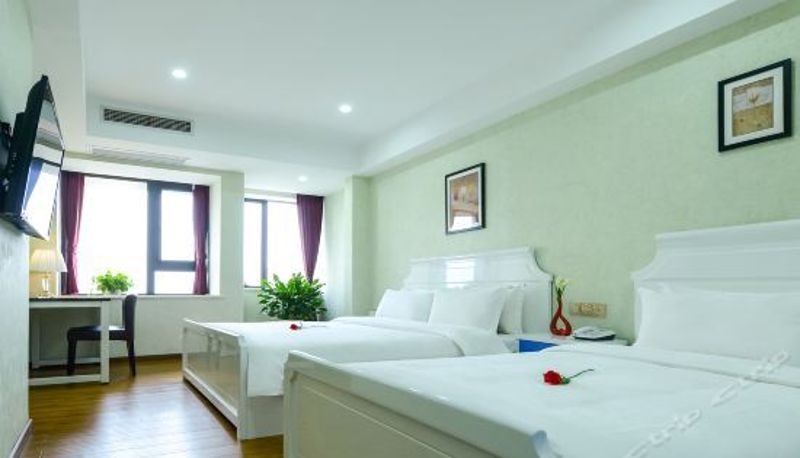 Dreibettzimmer - hsl