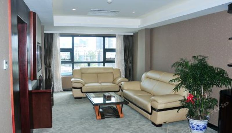 Suite - 防城港金湾海景酒店