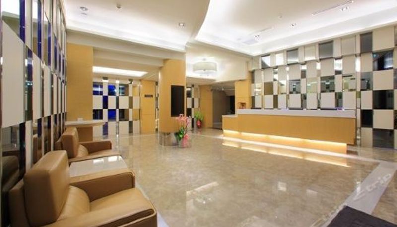 Recepcja - 台南南科赞美酒店(原南科商务旅馆)