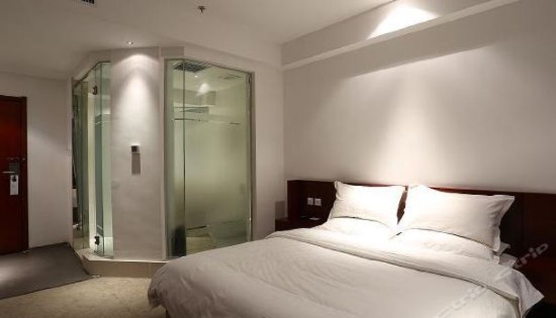 Zimmer mit Flussblick - 星程酒店(白山通江桥店)