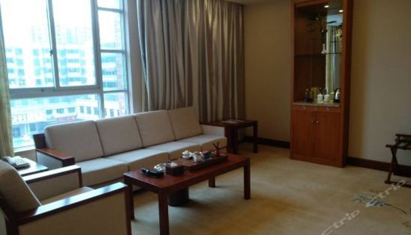 Suite - 清远盛兴酒店