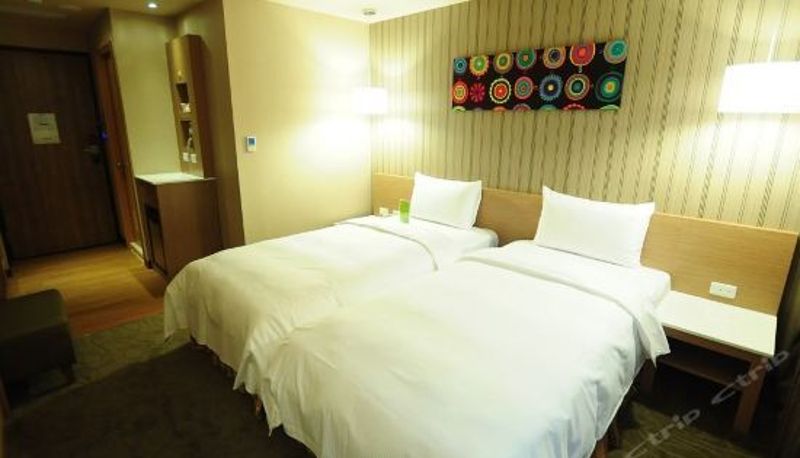 Business-kamer - 康桥商旅(高雄觉民馆)