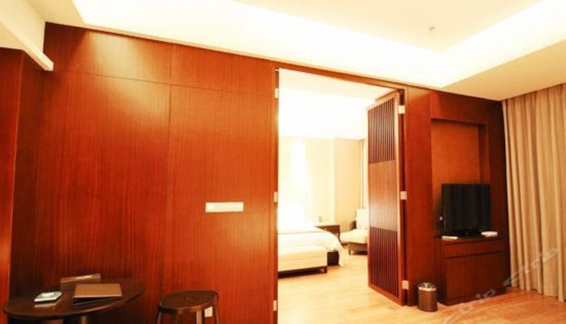 Suite - 三江森林温泉杜马仕酒店(原三江森林温泉度假酒店)