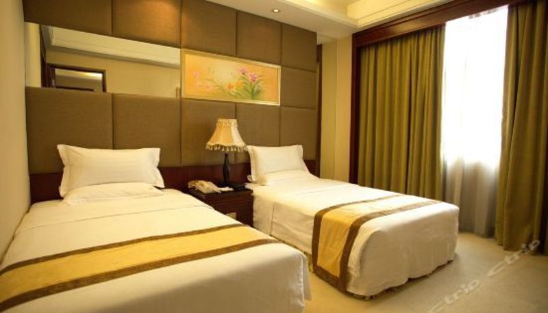 Camera business - Minghui Harbour Hotel
