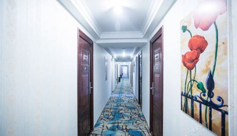 Rezeption - Chonpines Hotel (Xi'an Hongmiaopo)