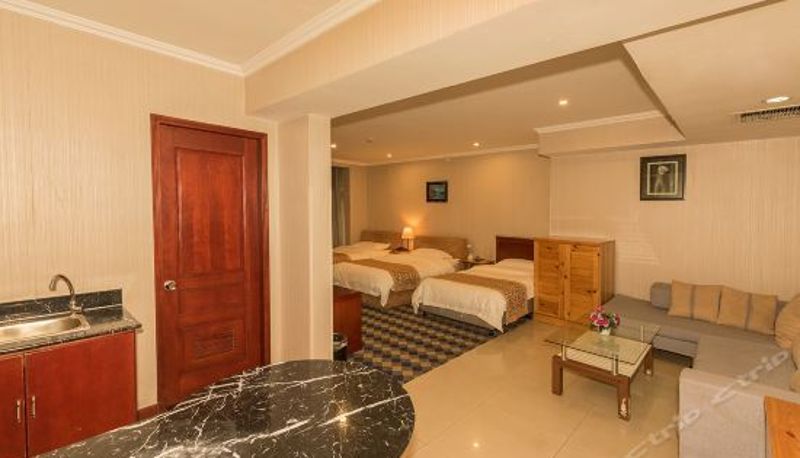 Chambre triple - RJ Brown Hotel