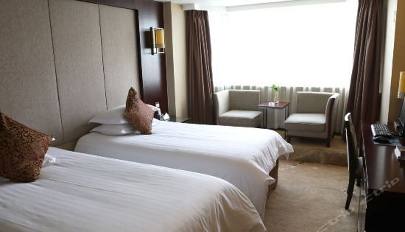 Camera business - City Hotel