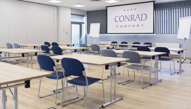 Sala de reuniones - CONRAD Comfort Hotel