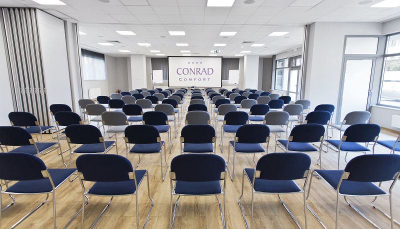 Sala de reuniones - CONRAD Comfort Hotel