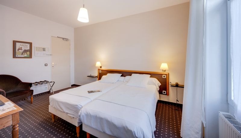 Pokój standardowy (jednoosobowy) - BRIT HOTEL CONFORT BAGNOLES NORMANDIE