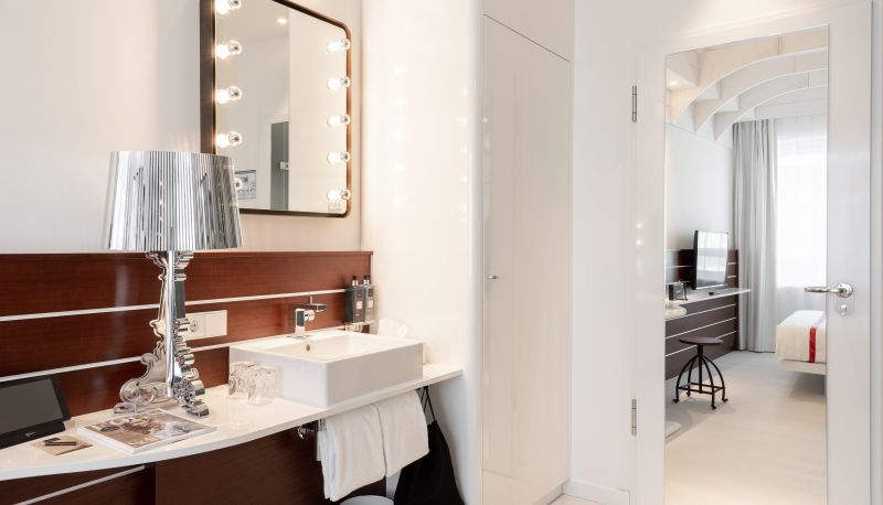 Bagno - Ruby Ella Hotel Cologne by IHG