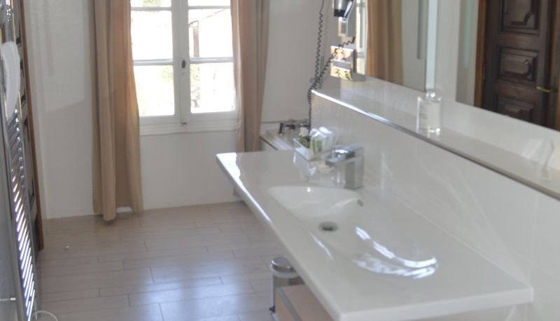 Bathroom - Le Prieure