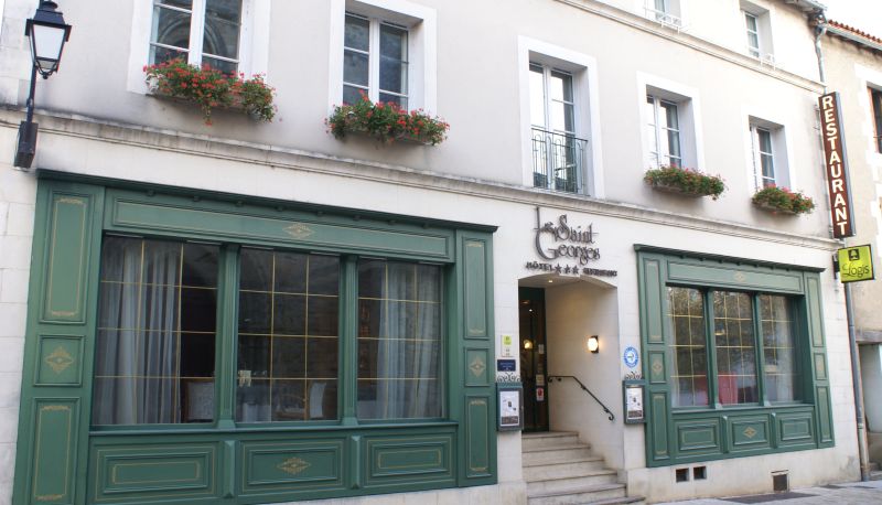 Otel açık alanı - Citotel Le Saint Georges