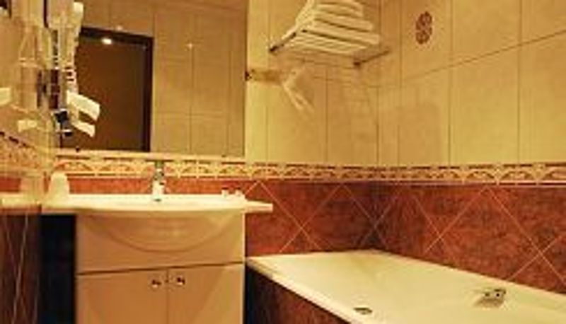 Bathroom - Citotel Le Cedre