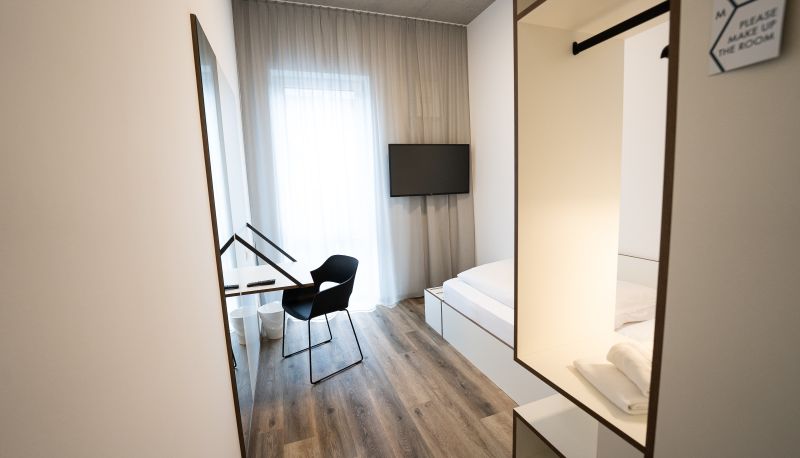 インフォメーションセンター - Hotel Schlafraum – smart & urban