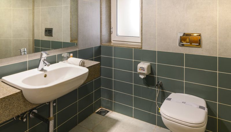 Bagno - Budget Inn Bellevue Surat