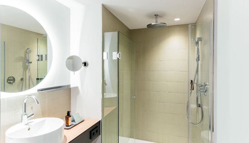 Badezimmer - Coreum Hotel