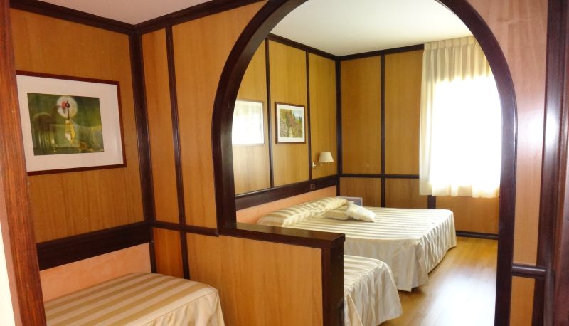 Vierpersoonskamer - Benny Hotel