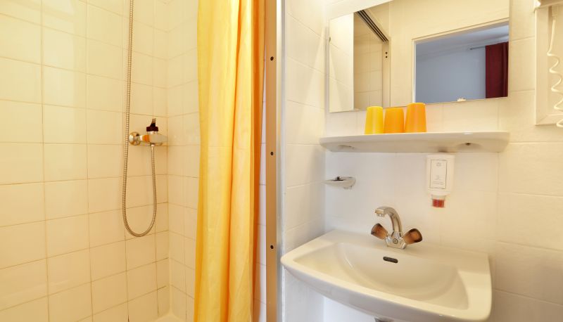 Habitación triple - Tor Hotel