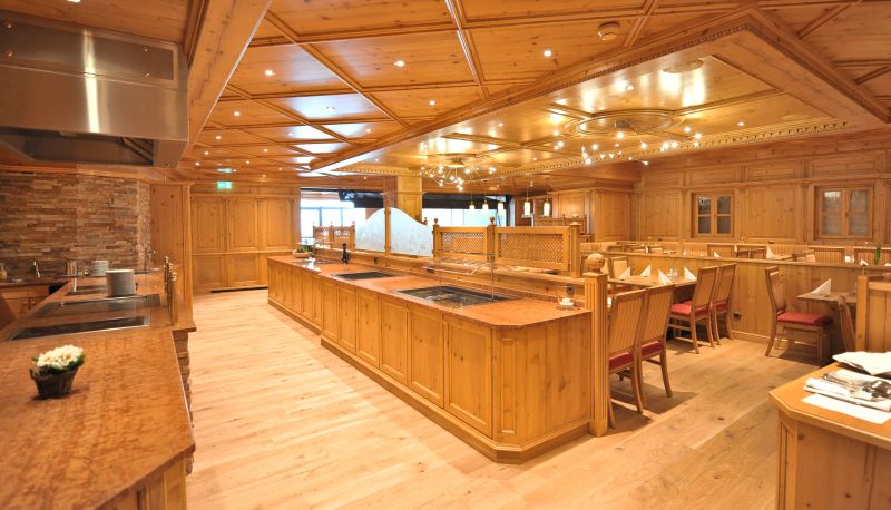 Salle de petit-déjeuner dans le restaurant - Wellnesshotel Randsbergerhof
