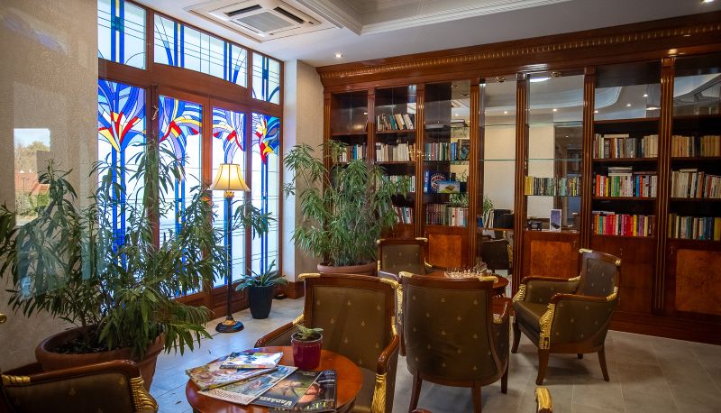 Czytelnia - Hotel Golden Palace