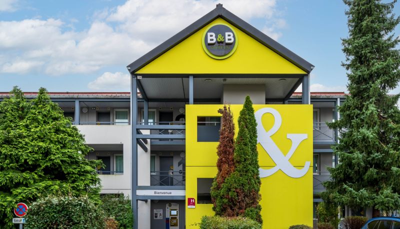 Zewnętrzna część hotelu - B&B HOTEL Lille Seclin Unexpo