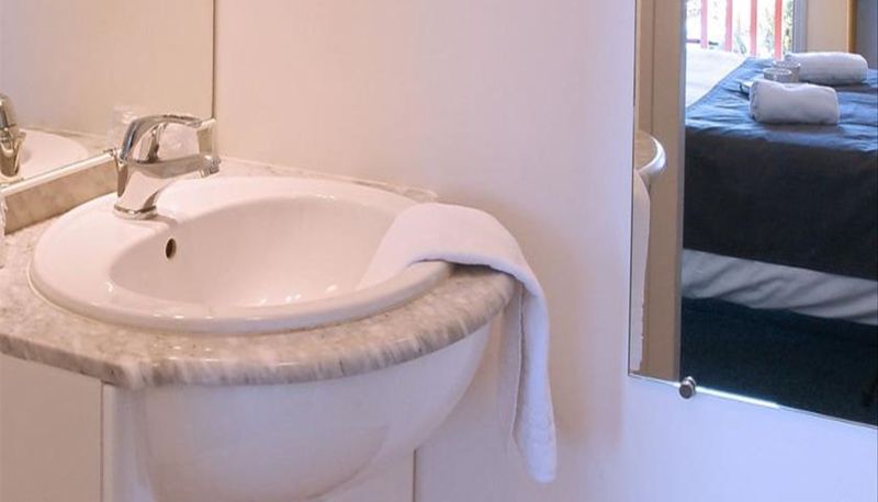 Salle de bain - Couett'Hotel Rumilly
