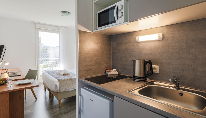 Apartament - Séjours & Affaires Grenoble Marie Curie