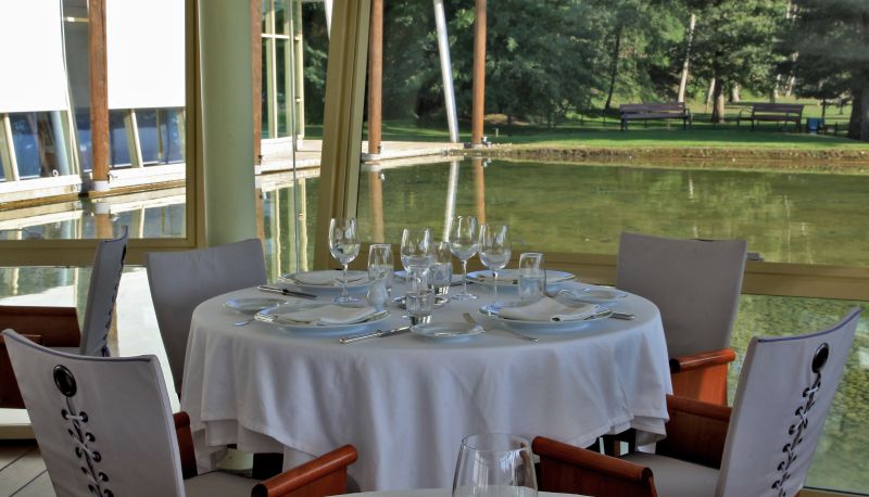 Restauracja - Les Lacs d Halco Logis