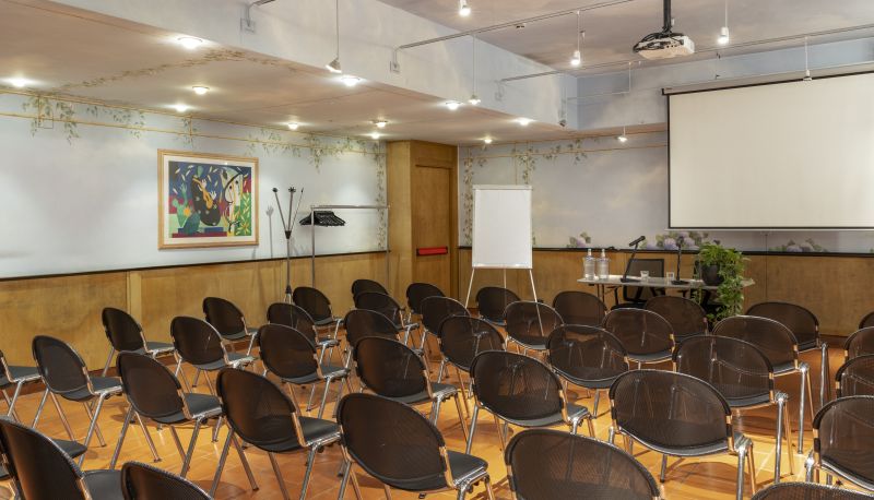 Sala de reuniones - Sanpi Milano