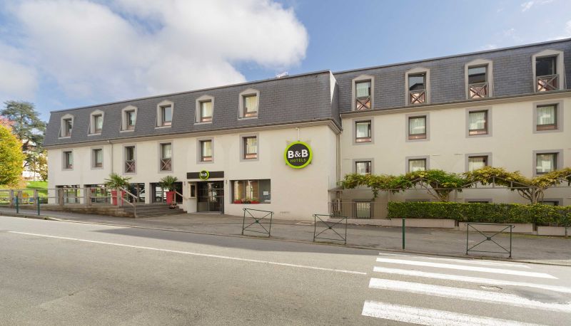 Area esterna dell'hotel - B&B HOTEL Lourdes Centre Gare 3 étoiles