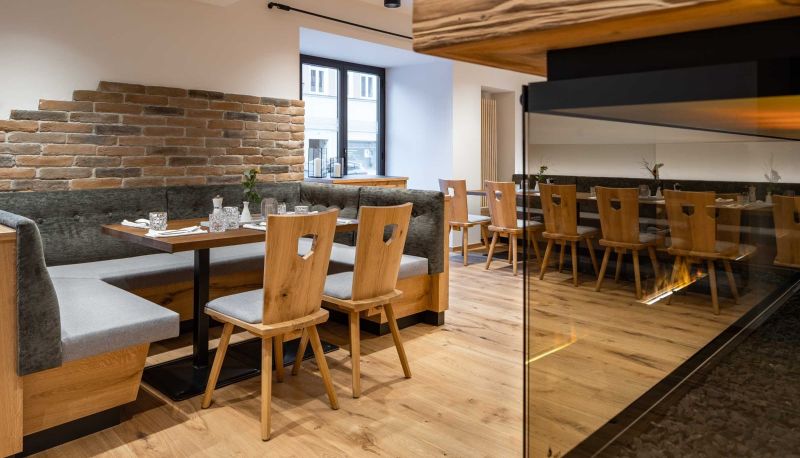 Restaurant 2 - Goldener Hirsch