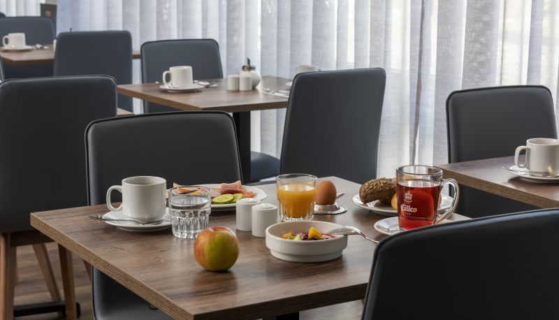 Salle de petit-déjeuner - Best Western