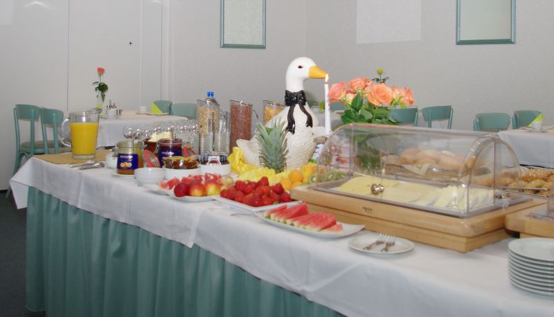 Buffet - Land-gut-Hotel Räuber Lippoldskrug