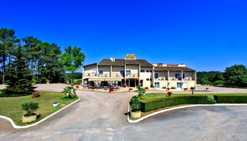 Extérieur de l'hôtel - le Tropicana Logis