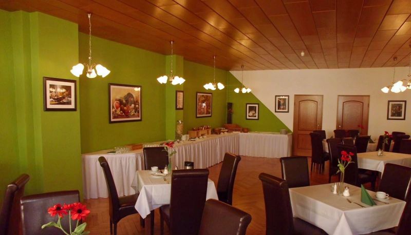 Sala prima colazione - Am Kloßtheater