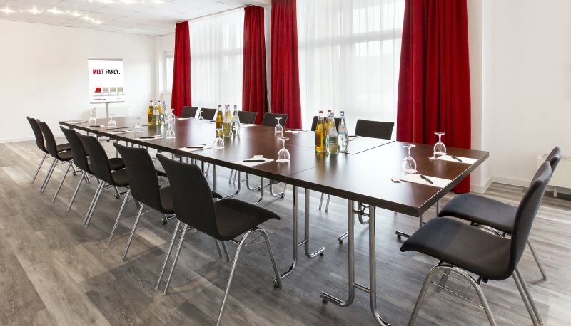 Salle de conférence - DORMERO Hotel Hannover-Langenhagen Airport
