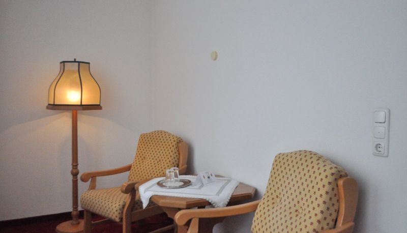 Info - Hotel-Garni & Aparthotel Stern