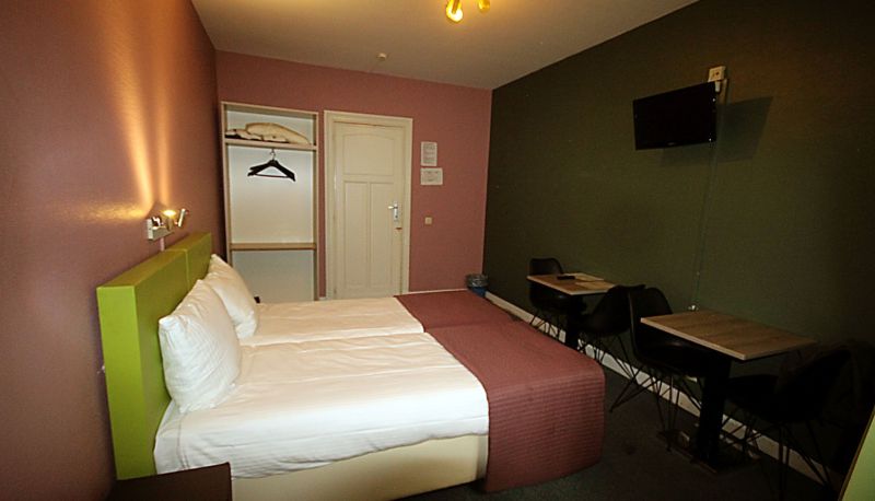 Kamer - Hotel Derby MERODE