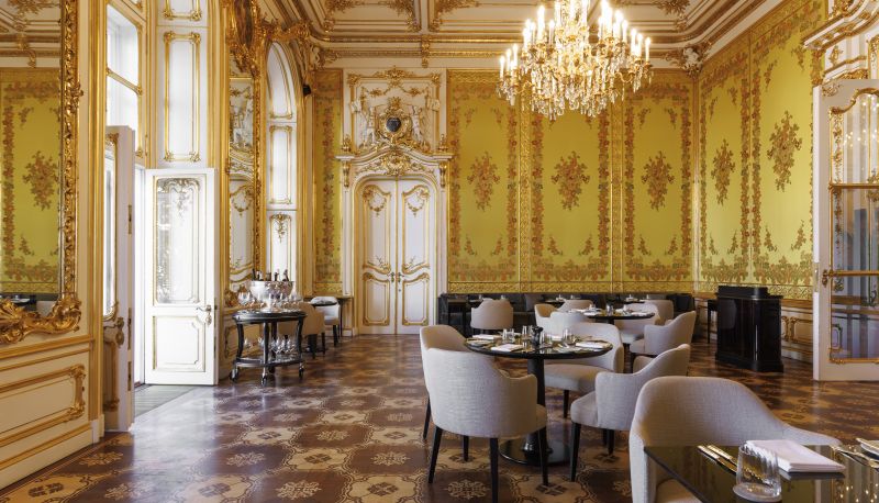 Restoran içinde kahvaltı salonu - Palais Coburg Hotel Residenz
